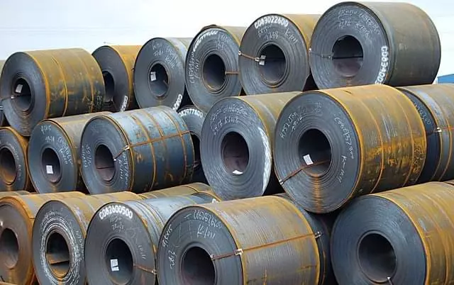Đặc điểm thép cuộn cán nóng